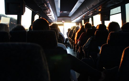 Komfortowa i bezpieczna podróż busem do Holandii